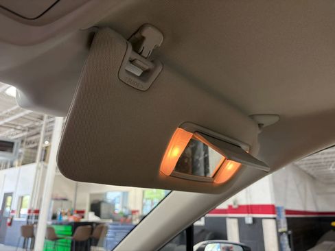 Used 2016 Subaru Outback 2.5i Limited image 52