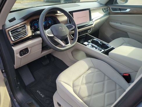 New 2026 Volkswagen Atlas SE AWD/4WD image 30