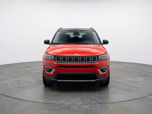 Used 2025 Jeep Compass Limited image 2