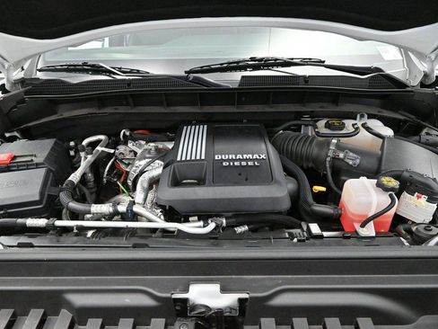 Used 2025 GMC Sierra 1500 AT4 w/ AT4 Premium Package AWD/4WD image 38