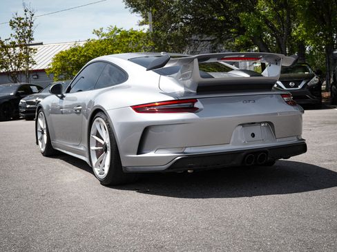 Used 2018 Porsche 911 GT3 w/ Sport Chrono Package image 8