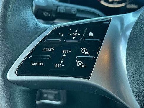 Used 2025 Mercedes-Benz GLB 250 GLB 250 4D Sport Utility 4MATI image 30