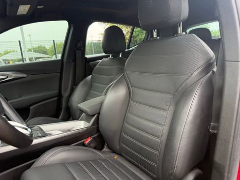 Used 2024 Alfa Romeo Tonale Ti image 11