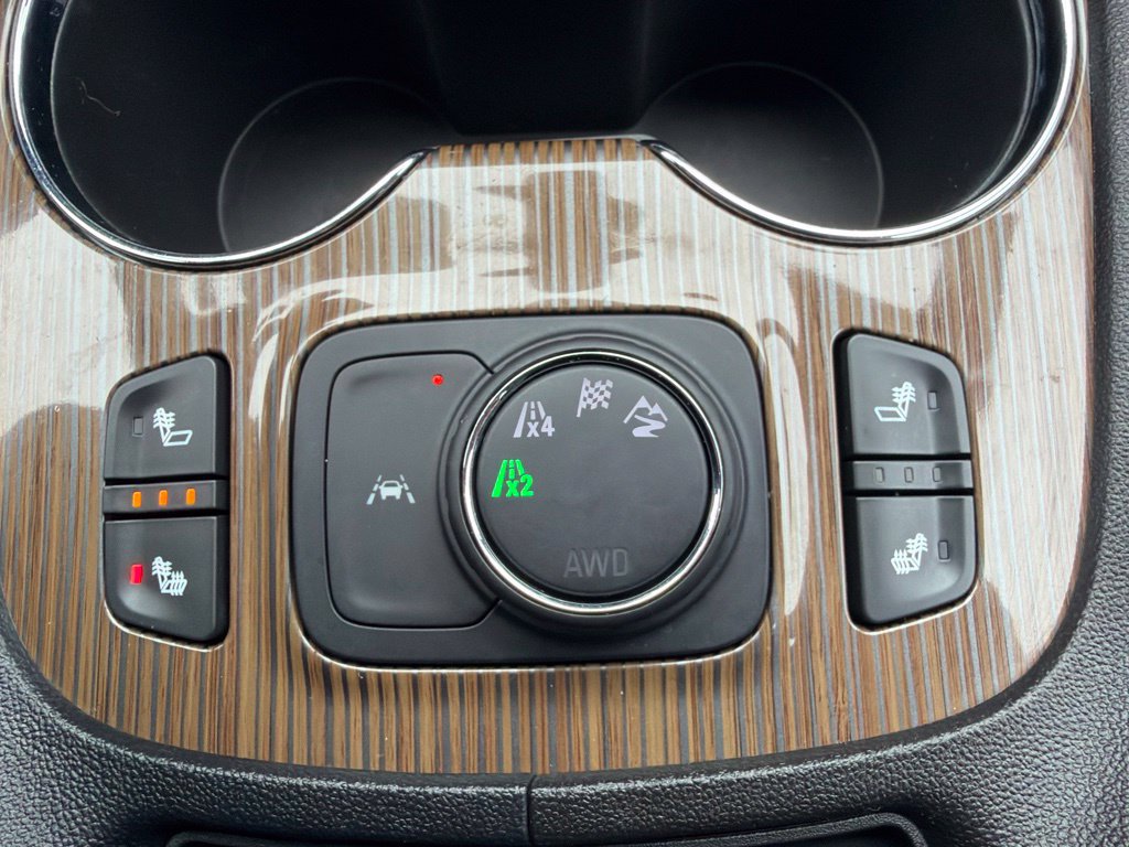 Used 2023 GMC Acadia SLE w/ Driver Convenience Package AWD/4WD image 27