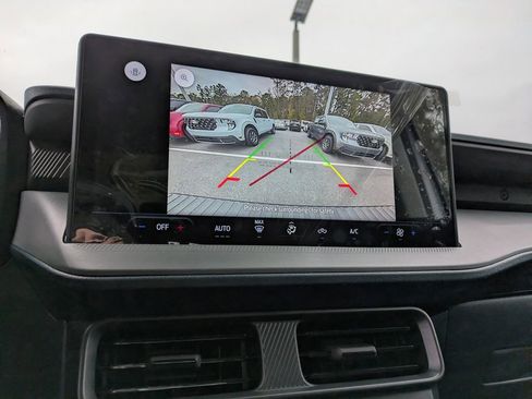 New 2025 Ford Maverick XL w/ Equipment Group 102A image 20