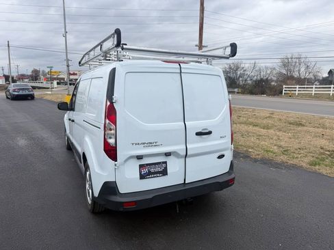 Used 2016 Ford Transit Connect XLT image 5