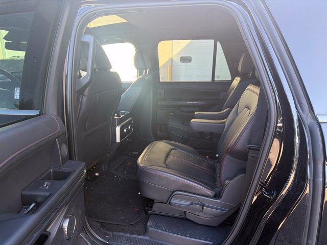 Used 2024 Ford Expedition Max Limited AWD/4WD image 17
