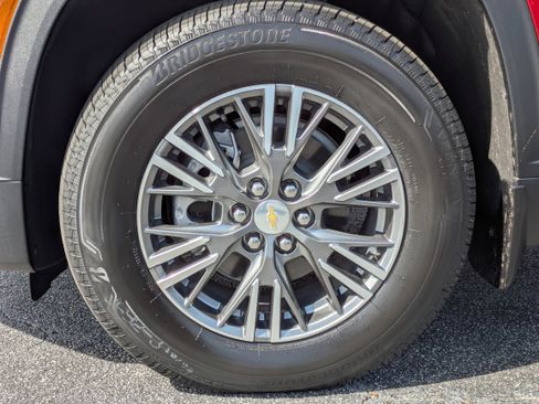 New 2026 Chevrolet Traverse LT image 35