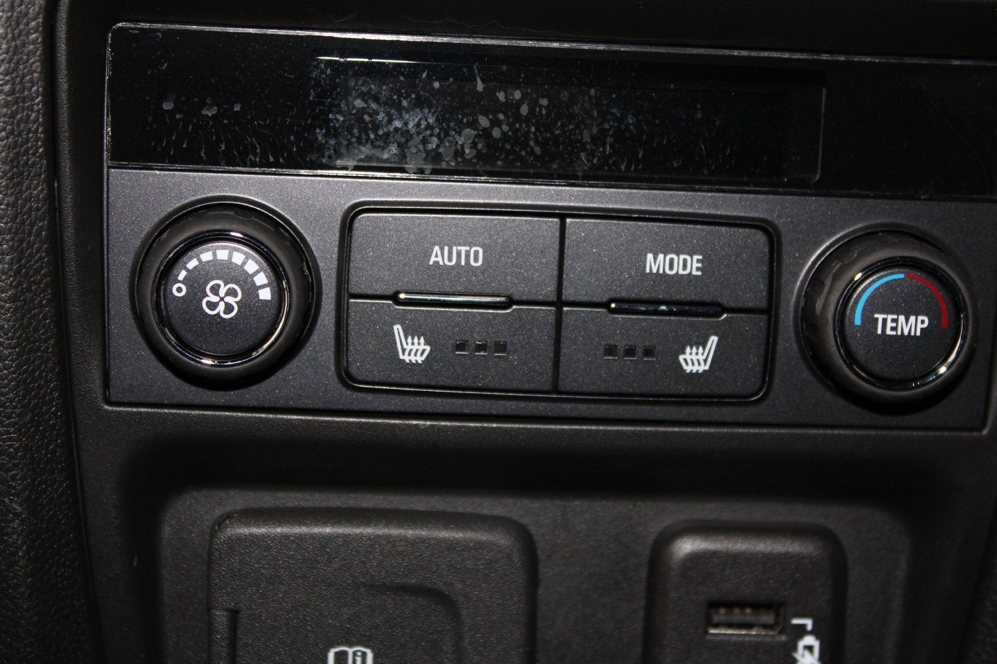 Used 2024 Buick Enclave Premium AWD/4WD image 19
