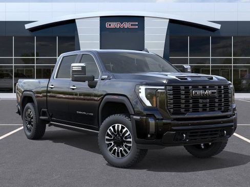 New 2026 GMC Sierra 2500 Denali Ultimate AWD/4WD image 7