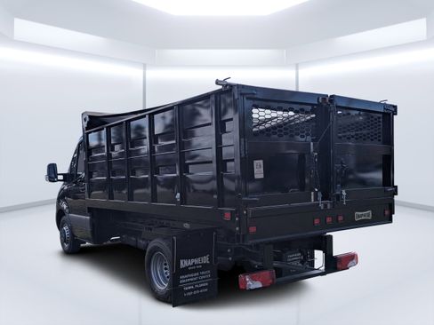 Used 2023 Mercedes-Benz Sprinter 3500 image 7