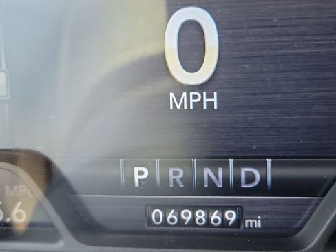 Used 2019 RAM 1500 Laramie RWD image 27