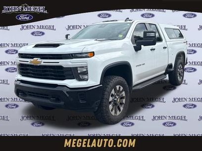 Used 2024 Chevrolet Silverado 2500 Custom w/ Custom Value Package