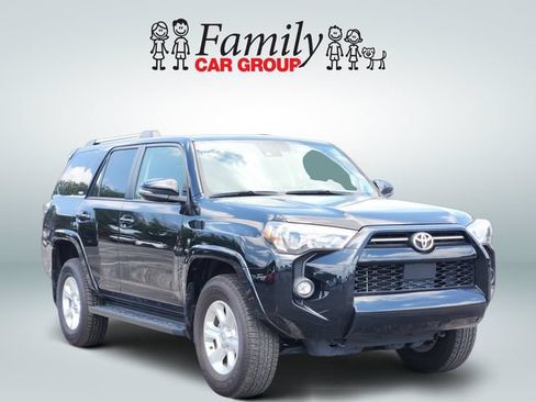 Used 2024 Toyota 4Runner SR5 Premium AWD/4WD image 2