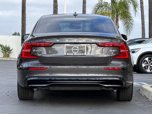 Certified 2024 Volvo S60 B5 Plus AWD/4WD image 4