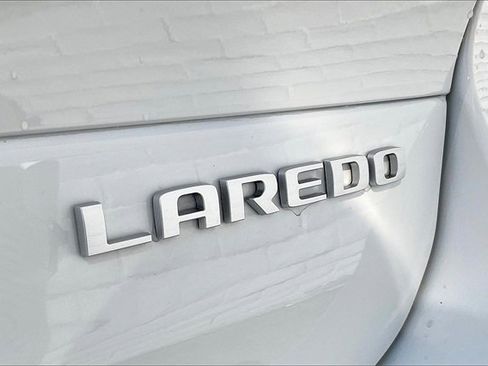 New 2025 Jeep Grand Cherokee L Laredo w/ Luxury Tech Group I image 13