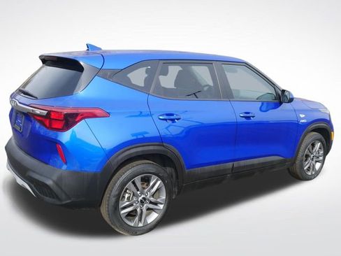 Used 2023 Kia Seltos LX image 8