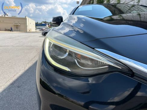 Used 2017 INFINITI QX30 w/ Cargo Package image 15