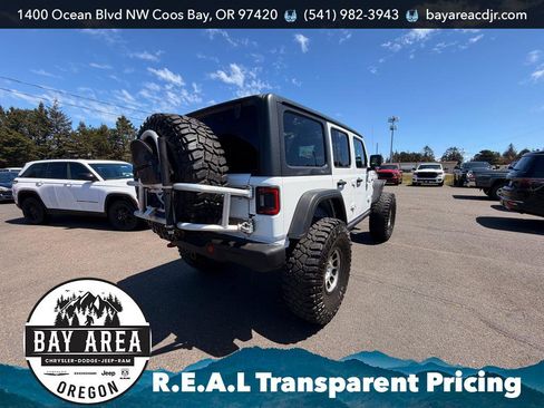 Used 2018 Jeep Wrangler Unlimited Rubicon w/ Steel Bumper Group AWD/4WD image 4