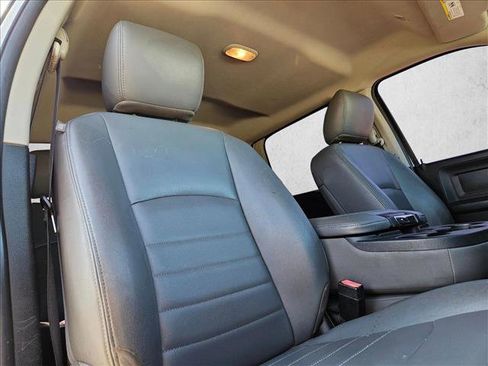 Used 2017 RAM 3500 Tradesman RWD image 19