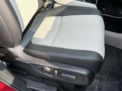 Certified 2025 Honda Odyssey Elite image 8