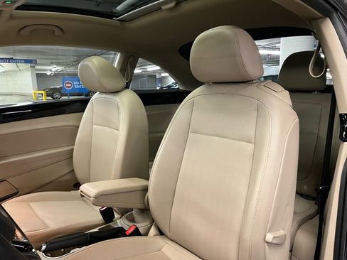 Used 2017 Volkswagen Beetle 1.8T SEL image 18