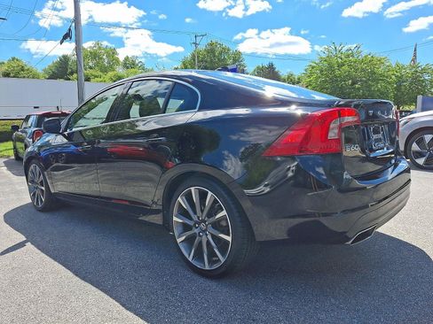 Used 2015 Volvo S60 T5 Premier w/ 19" Sport Package FWD image 4