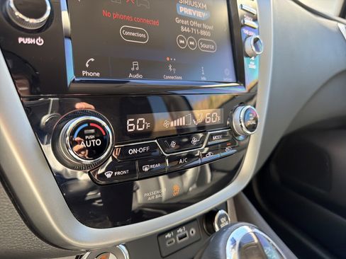 Used 2024 Nissan Murano SV w/ SV Midnight Edition Package image 29