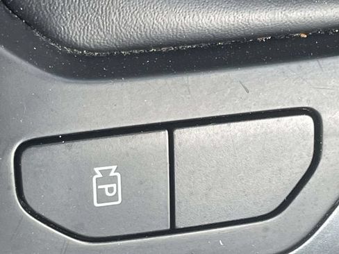 Used 2025 Kia K4 FWD image 29