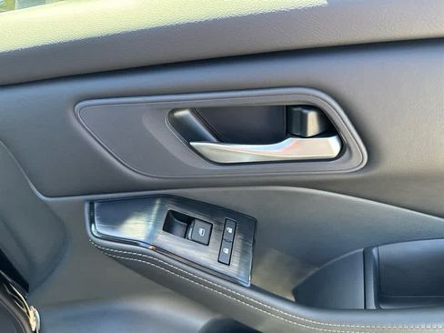 New 2026 Nissan Rogue SV image 26