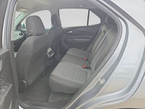 Used 2024 Chevrolet Equinox LT AWD/4WD image 16