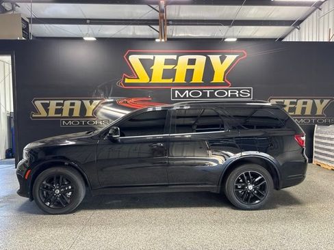 Used 2023 Dodge Durango GT AWD/4WD image 2