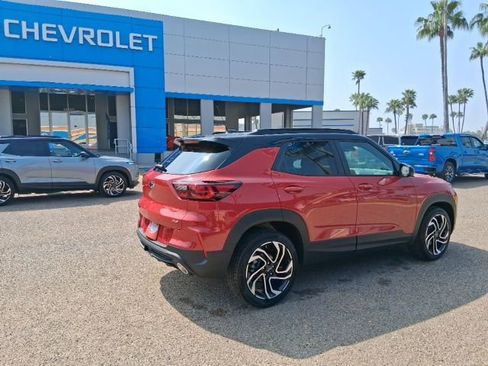 New 2026 Chevrolet TrailBlazer RS w/ Driver Confidence Package FWD image 4