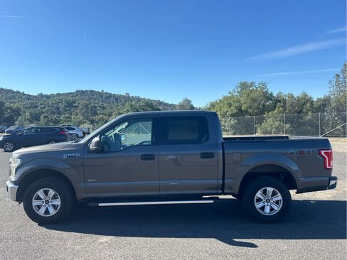 Used 2016 Ford F150 XLT w/ Trailer Tow Package AWD/4WD image 8