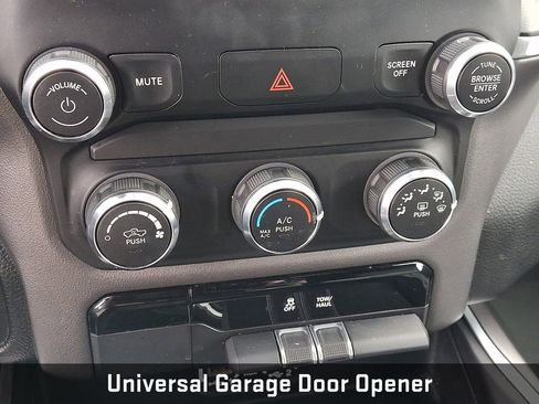 Used 2021 RAM 1500 Big Horn image 16