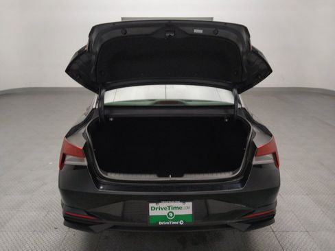 Used 2022 Hyundai Elantra SEL w/ Cargo Package FWD image 29