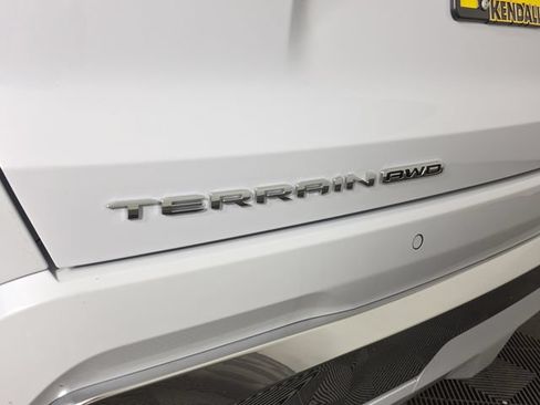 Used 2026 GMC Terrain Denali AWD/4WD image 11