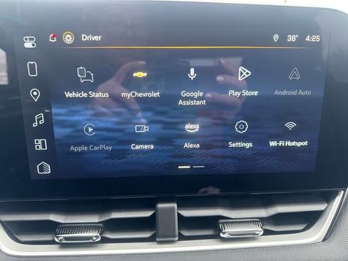 Certified 2025 Chevrolet Equinox LT w/ Safety and Technology Package image 4