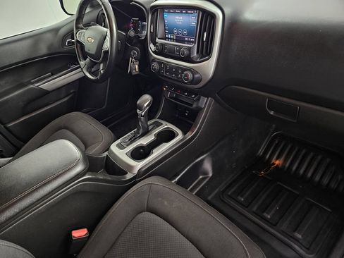 Used 2022 Chevrolet Colorado LT w/ Fleet Safety Package RWD image 26