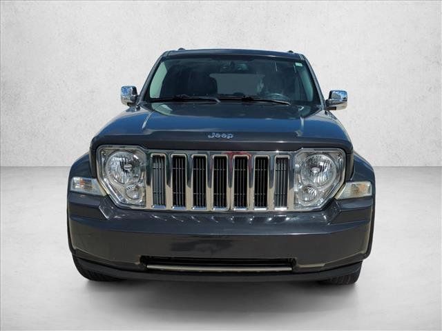 Used 2011 Jeep Liberty Limited Jet RWD image 2