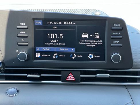 New 2025 Hyundai Elantra Sport image 6