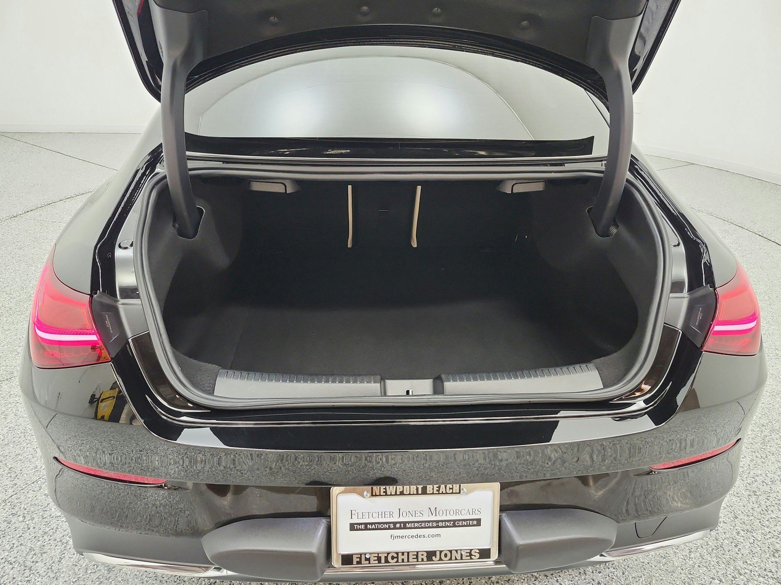 Certified 2024 Mercedes-Benz CLA 250 4MATIC image 21