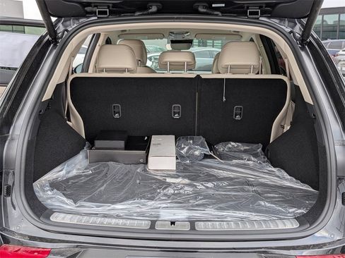 New 2026 Genesis GV70 2.5T image 27