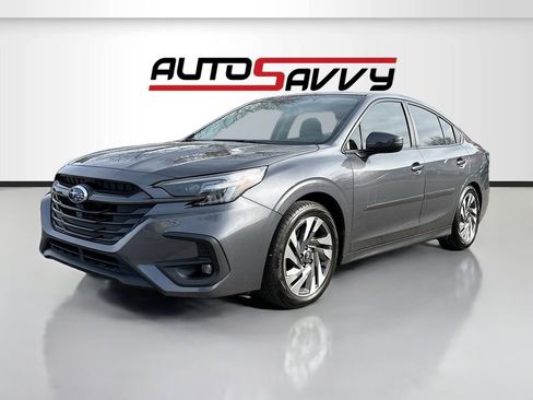 Used 2025 Subaru Legacy Limited image 3