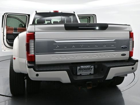 Used 2019 Ford F450 Platinum w/ Platinum Ultimate Package AWD/4WD image 47