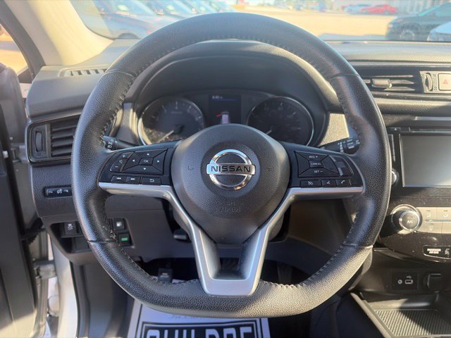 Used 2019 Nissan Rogue S w/ Special Edition Package FWD image 19