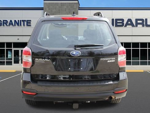 Used 2016 Subaru Forester 2.5i w/ Alloy Wheel Package image 8