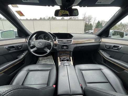 Used 2011 Mercedes-Benz E 350 Sedan image 15