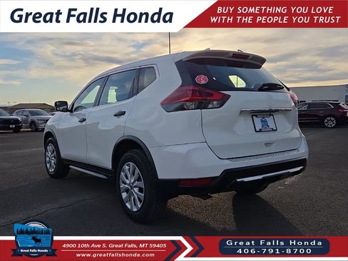 Used 2019 Nissan Rogue S image 5