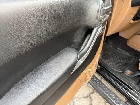 Used 2013 Jeep Wrangler Unlimited Sahara w/ Dual Top Group image 13